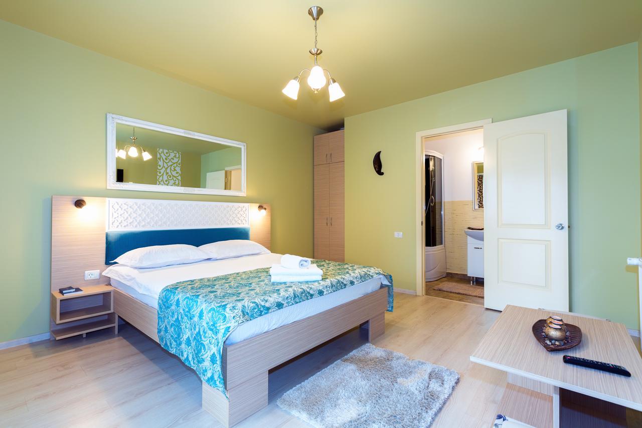 Vila Nicole Hotel Haţeg Esterno foto